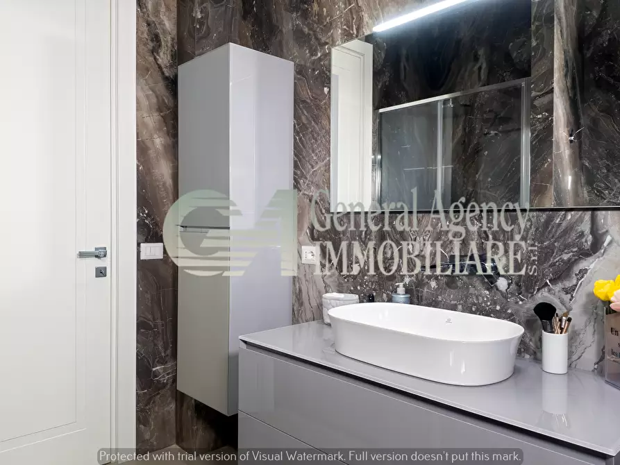 Immagine 87 di Villa in affitto  in Via Mario Mattoli a Roma