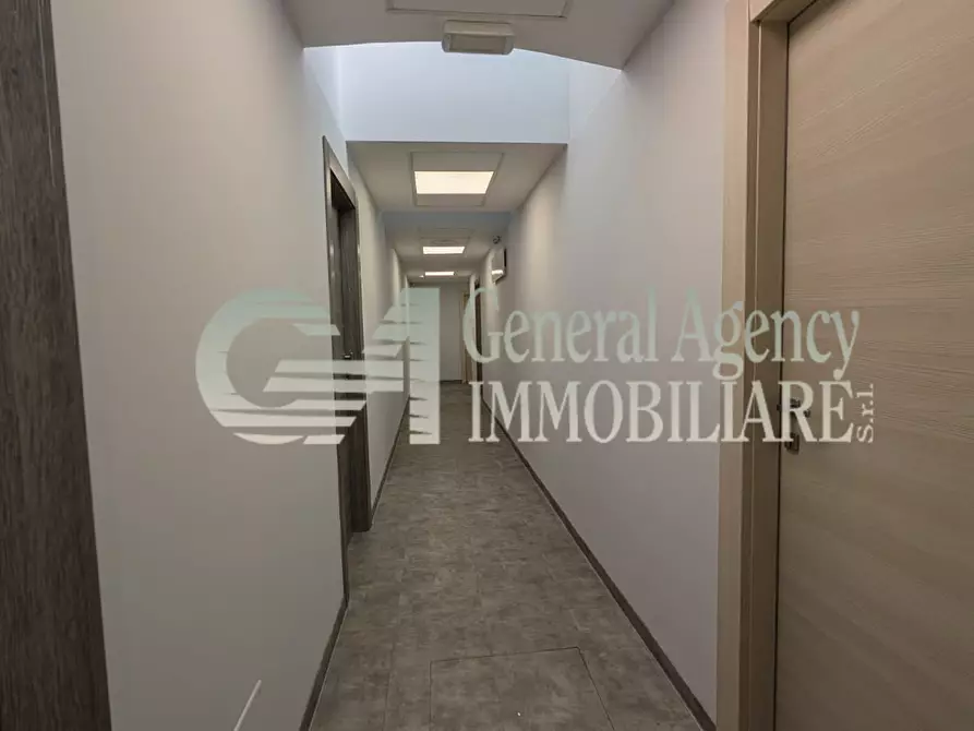 Immagine 39 di Ufficio in vendita  in Via Giuseppe Failla a Roma