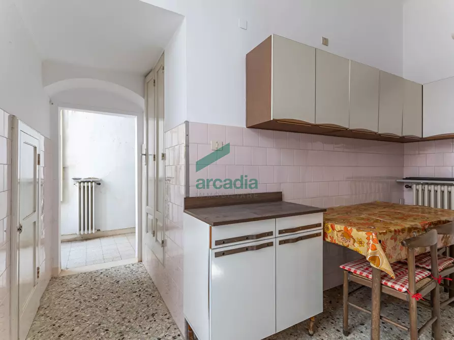 Immagine 31 di Appartamento in vendita  in Piazza Nicola e Costa 13 a Castellana Grotte