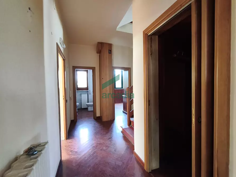 Immagine 35 di Villa in vendita  in Via Nazionale 8/H a Bari