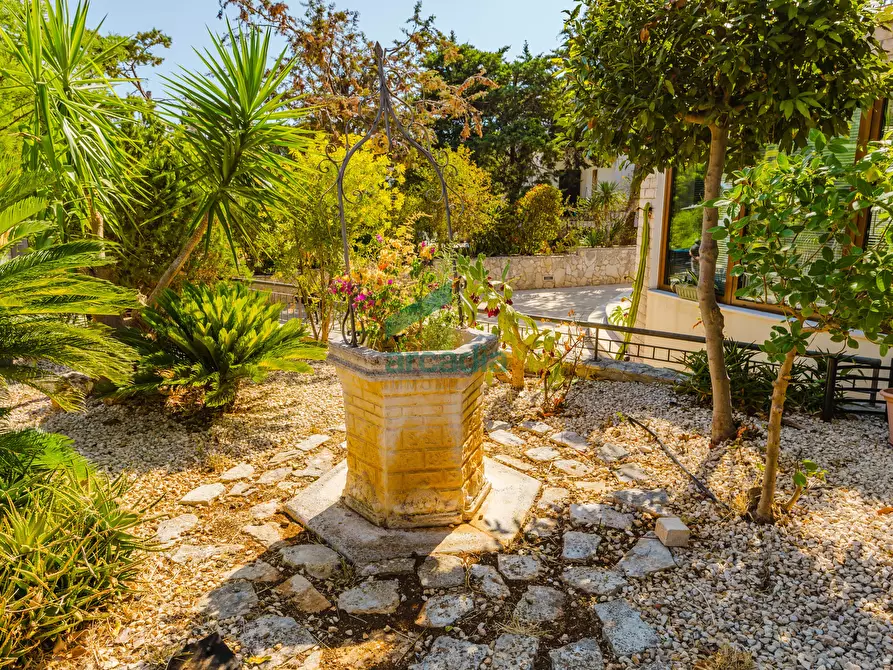 Immagine 35 di Villa in vendita  in Contrada San Michele Monte 15 a Conversano