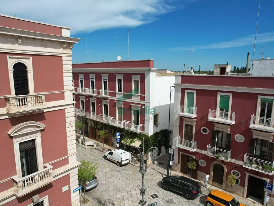 Immagine 36 di Appartamento in vendita  in Piazza Nicola e Costa 13 a Castellana Grotte