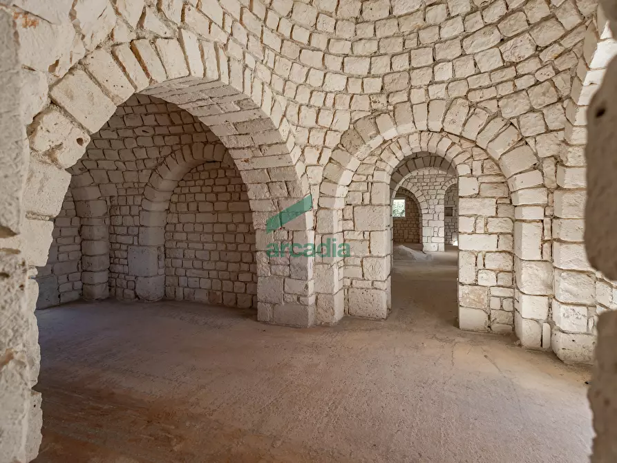 Immagine 28 di Rustico / casale in vendita  in Via Coreggia a Alberobello