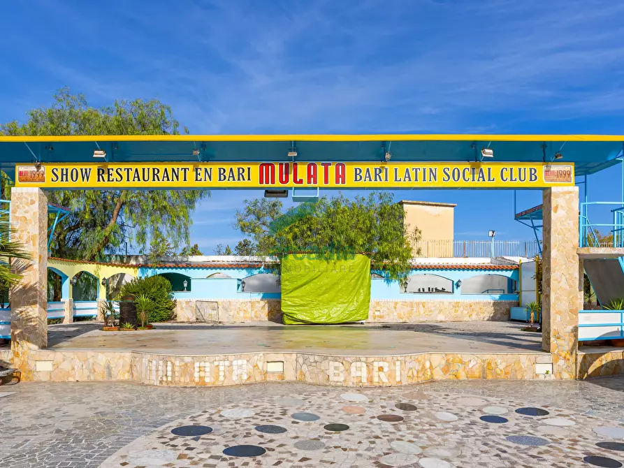 Immagine 25 di Locale commerciale in vendita  in Strada la Grava 16 a Bari