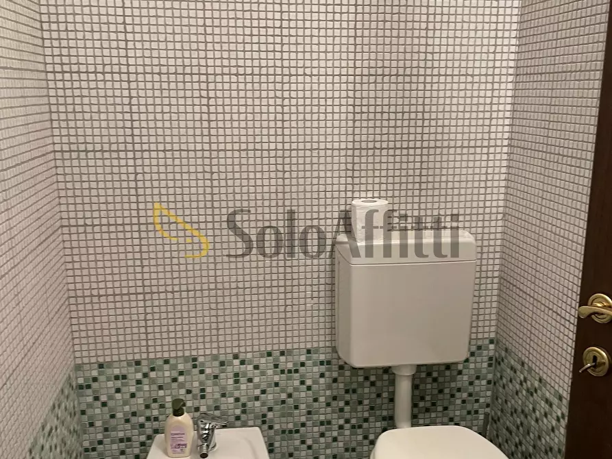 Immagine 20 di Trilocale in affitto  in Via Brione a Torino