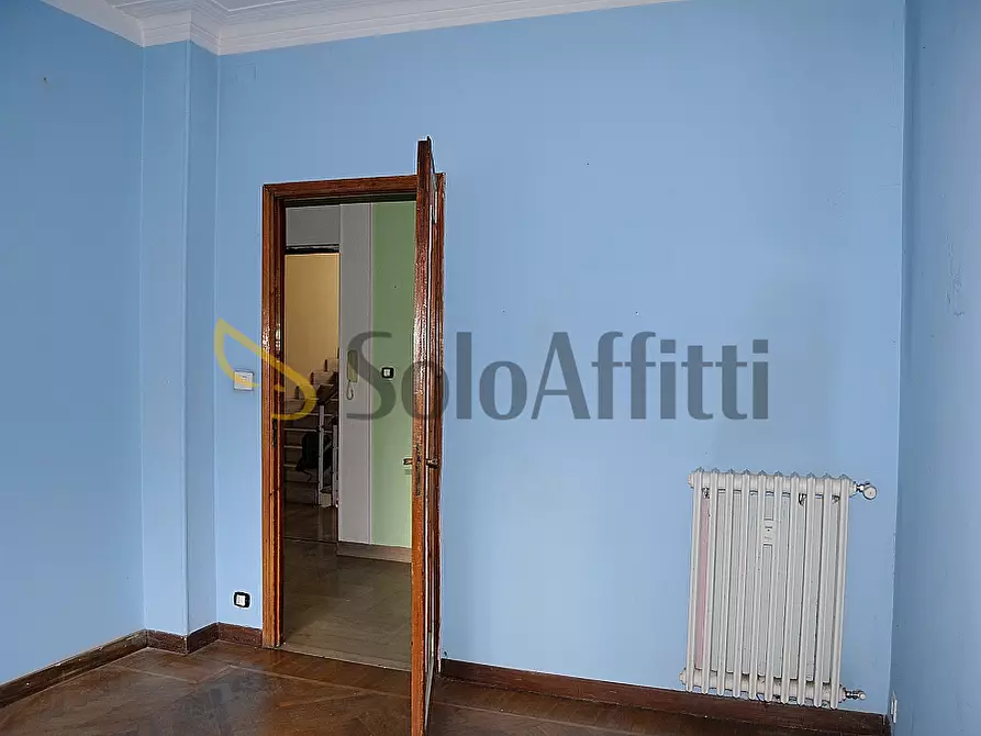 Immagine 8 di Trilocale in affitto  in Via Cavour 4 a Settimo Torinese