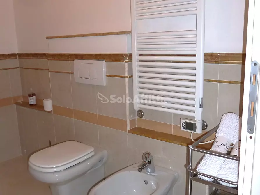 Immagine 14 di Bilocale in affitto  in Corso G. Garibaldi 82 a San Remo