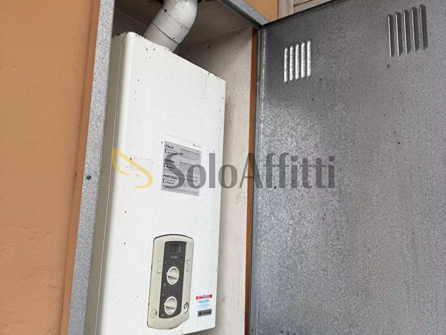 Immagine 13 di Bilocale in affitto  in Via Verolengo 165 a Torino
