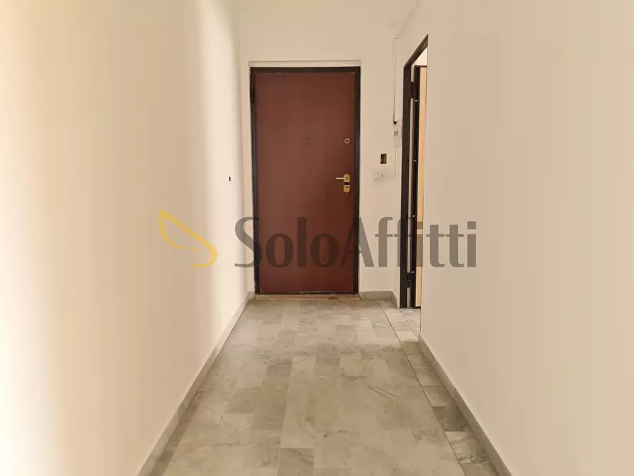 Immagine 11 di Stanza singola in affitto  a Catanzaro