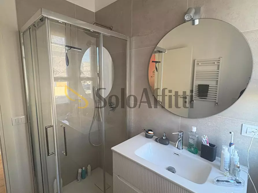 Immagine 13 di Trilocale in affitto  in Via Flaminia 92 a Rimini