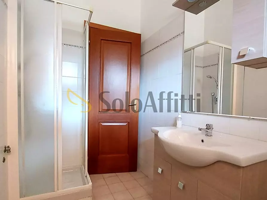 Immagine 17 di Villetta a schiera in affitto  in Lungomare della Salute a Fiumicino