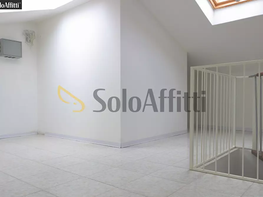Immagine 34 di Trilocale in affitto  in Via Trieste 78 a Muggiò