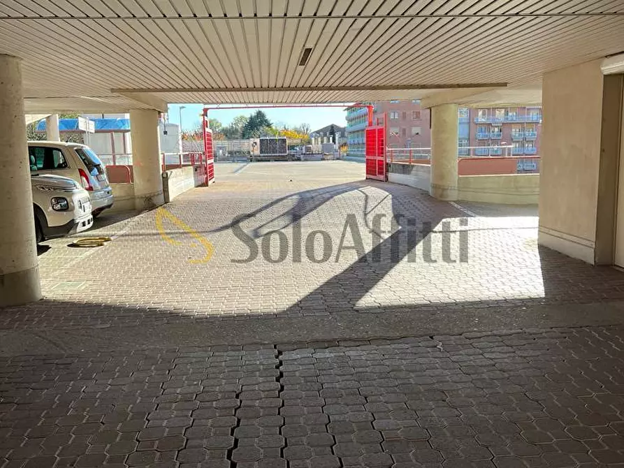 Immagine 4 di Garage in affitto  in Via Auriletto 14/B a Rivoli