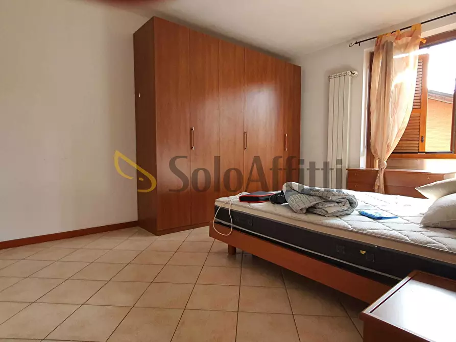 Immagine 12 di Bilocale in affitto  a Samarate