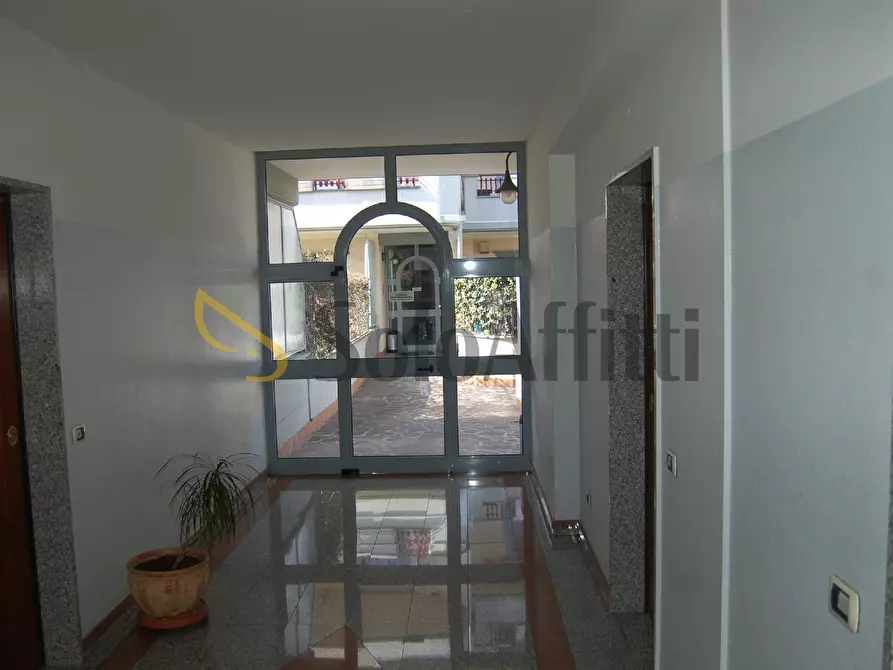 Immagine 17 di Trilocale in affitto  in Via Mottola 14 a Roma