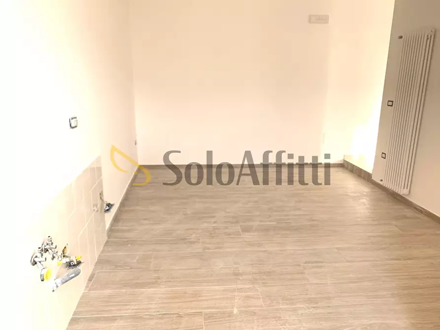 Immagine 6 di Trilocale in affitto  in Via delle Ferriere 20 a Caserta