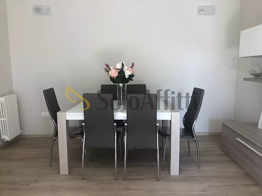 Immagine 2 di Trilocale in affitto  in Via Santa Aquilina 21 a Rimini