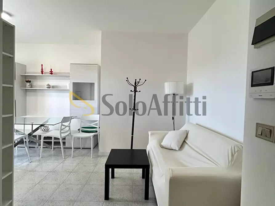 Immagine 5 di Bilocale in affitto  a Quartu Sant'elena