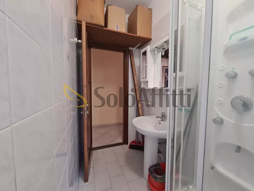 Immagine 15 di Stanza singola in affitto  a Catanzaro