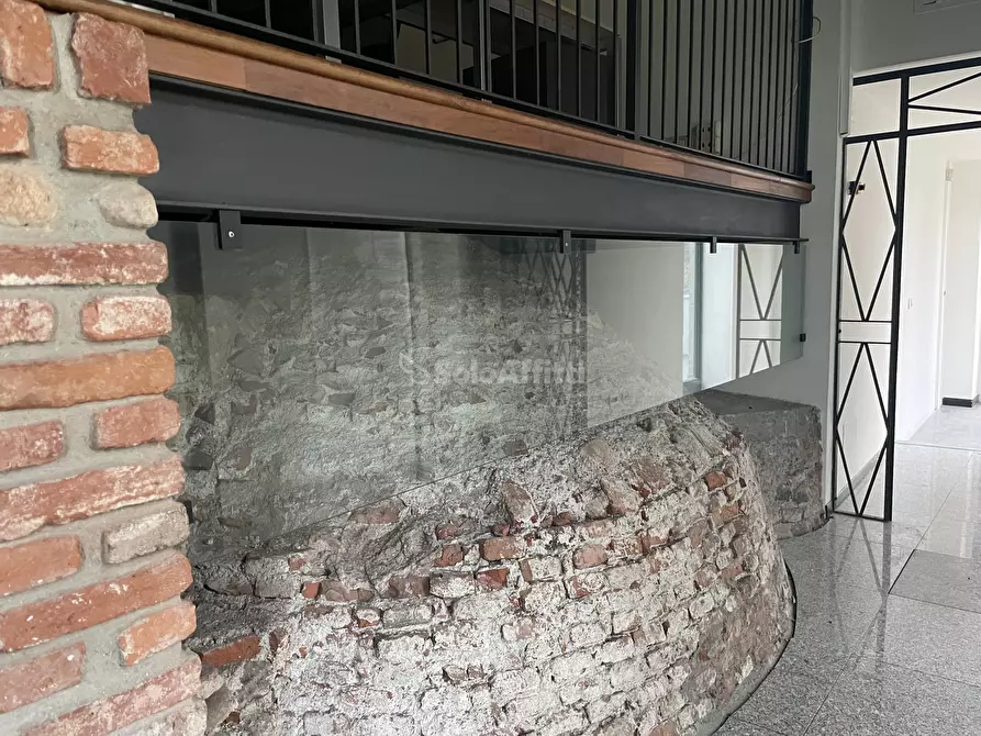 Immagine 18 di Locale commerciale in affitto  in Piazza Baracca 18 a Buscate