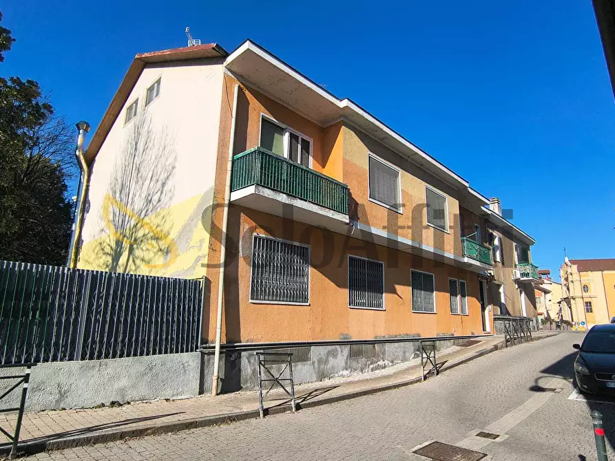 Immagine 1 di Quadrilocale in affitto  in Piazza Alfieri a Beinasco