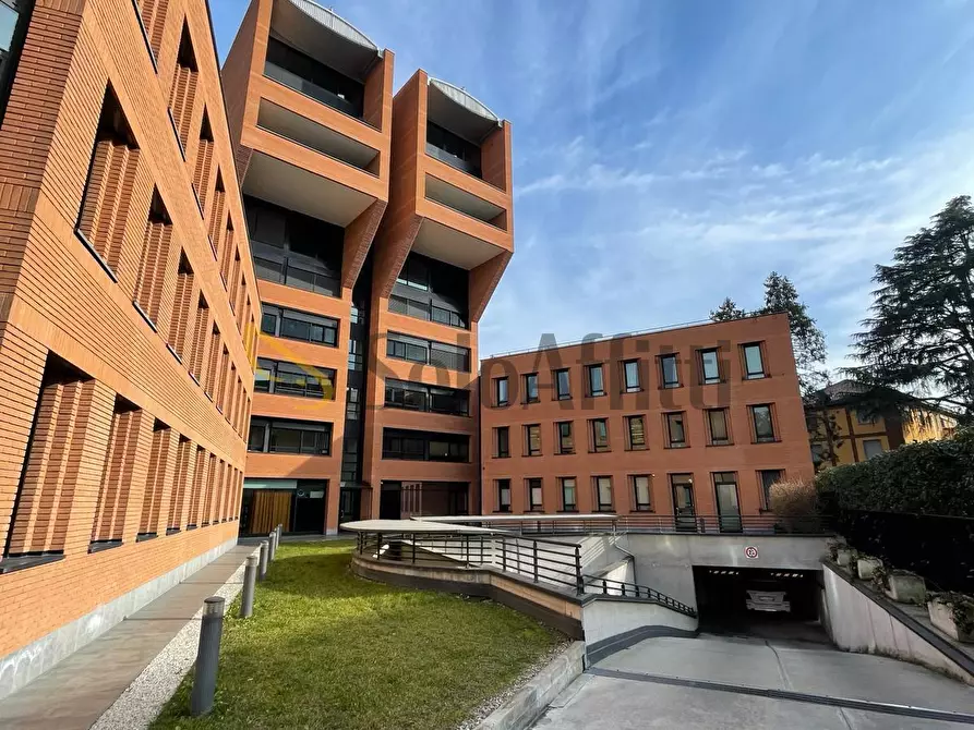 Immagine 12 di Ufficio in affitto  a Gallarate