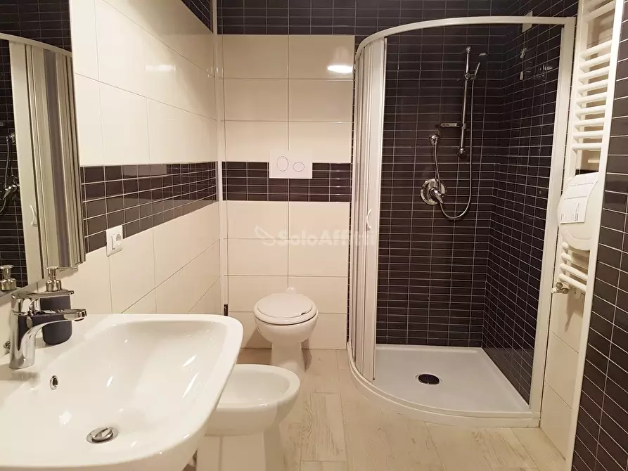 Immagine 18 di Stanza singola in affitto  a Catanzaro