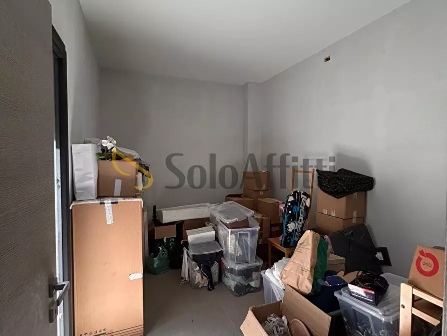 Immagine 6 di Locale commerciale in affitto  a Cagliari