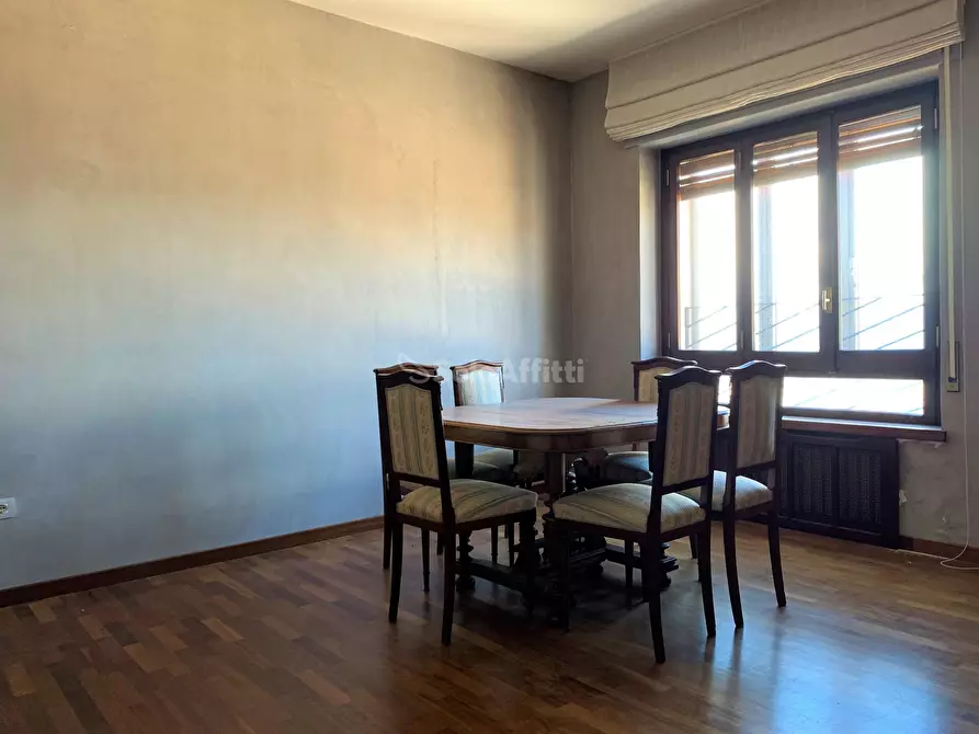 Immagine 5 di Quadrilocale in affitto  a Catanzaro