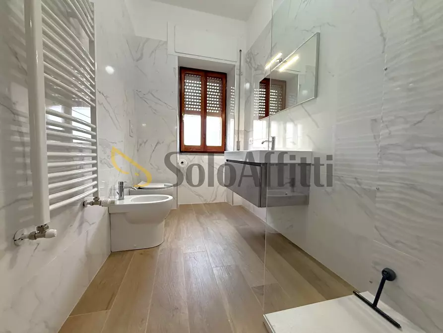 Immagine 10 di Stanza singola in affitto  a Catanzaro