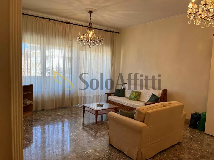 Immagine 1 di Stanza singola in affitto  a Frosinone