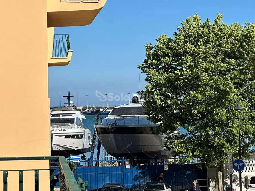 Immagine 4 di Trilocale in affitto  in Via Antonio Gramsci a Anzio