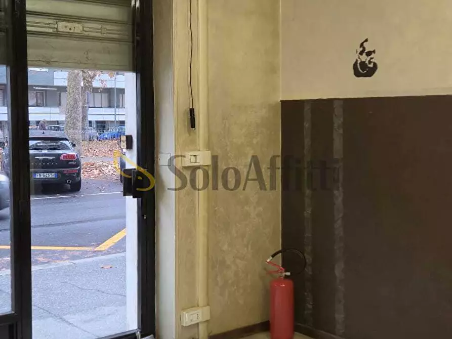 Immagine 4 di Locale commerciale in affitto  in Corso Filippo Brunelleschi 80 a Torino