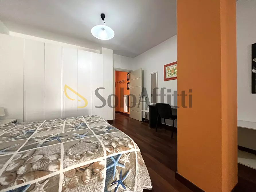 Immagine 7 di Stanza singola in affitto  a Catanzaro