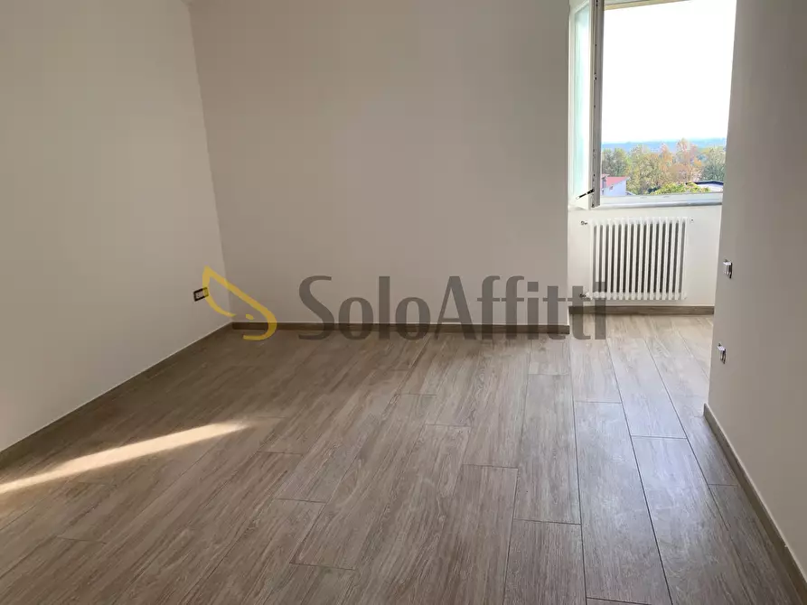 Immagine 10 di Trilocale in affitto  in Via delle Ferriere 20 a Caserta