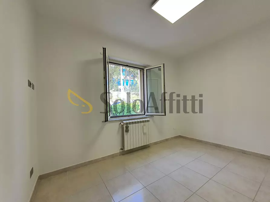 Immagine 11 di Trilocale in affitto  in Via Domenico Marincola Pistoia 115 a Catanzaro