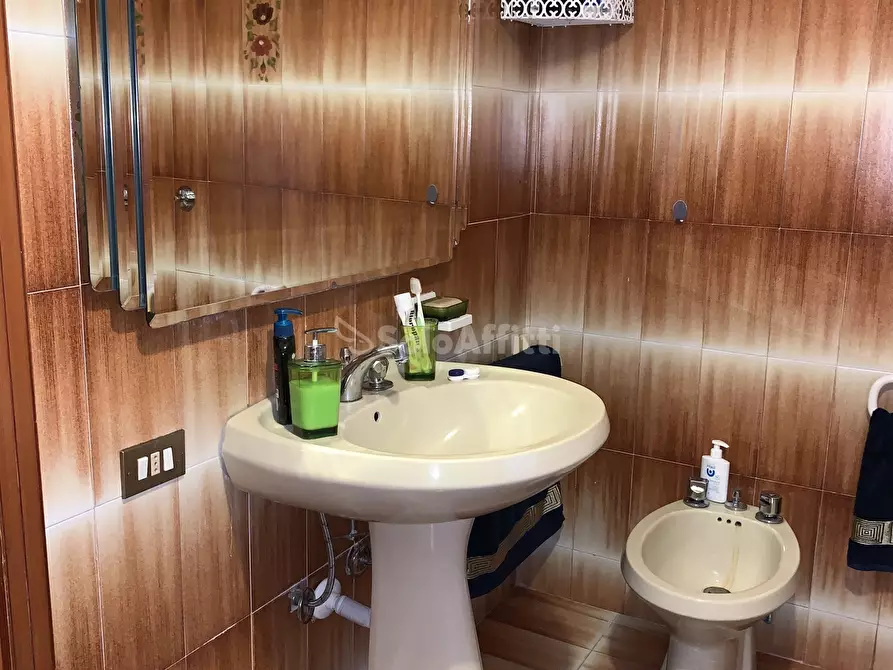 Immagine 8 di Bilocale in affitto  a Catanzaro