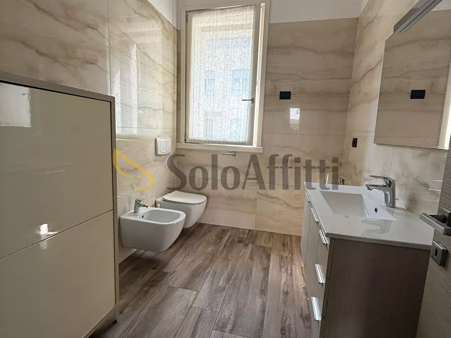 Immagine 22 di Trilocale in affitto  in Via Cavour 99 a Seregno