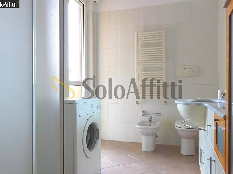 Immagine 14 di Bilocale in affitto  in Via Fratelli Bandiera 20 a Macherio