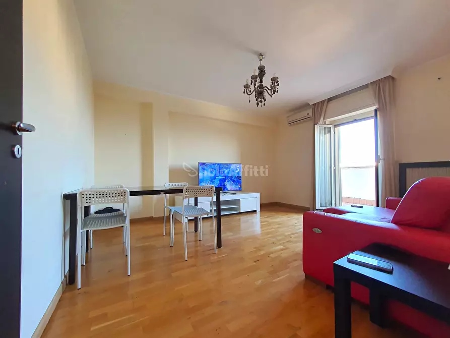 Immagine 1 di Trilocale in affitto  a Catanzaro