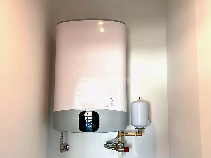 Immagine 15 di Bilocale in affitto  in Via Carlo Pisacane 4 a Alba Adriatica