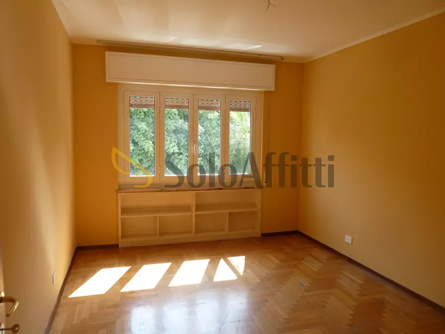 Immagine 18 di Quadrilocale in affitto  in Via Val del Ponte 26 a San Remo