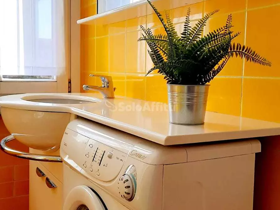 Immagine 19 di Bilocale in affitto  in Via de Gradi 3 a Monza