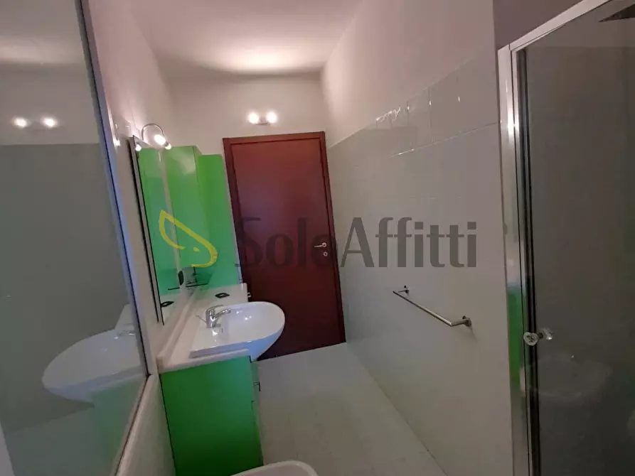 Immagine 6 di Monolocale in affitto  a Seregno