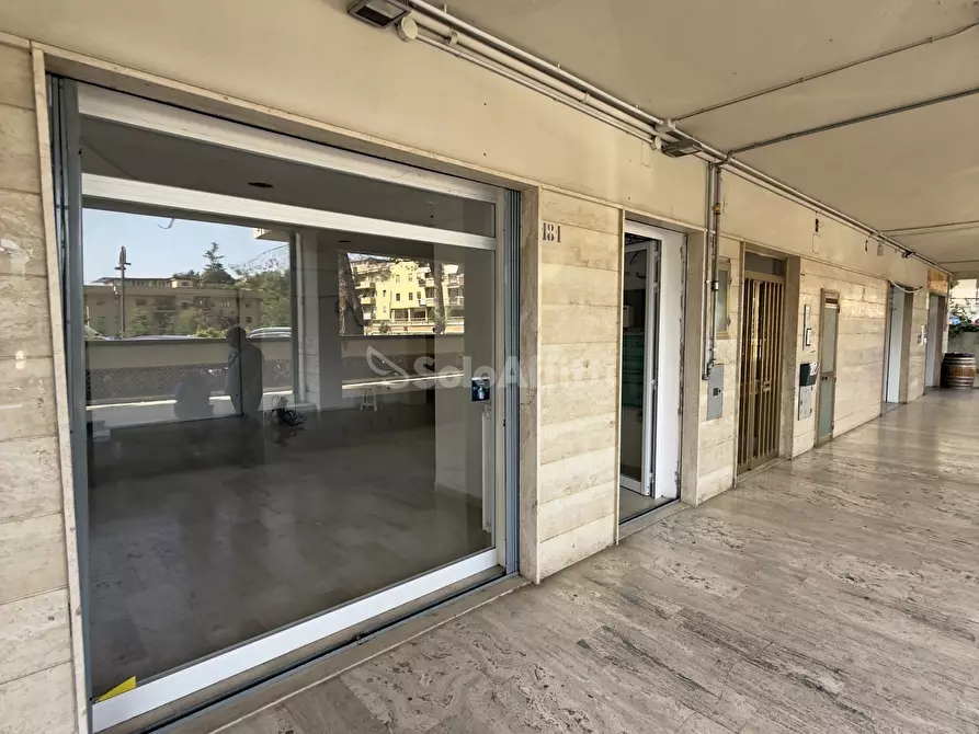 Immagine 8 di Locale commerciale in affitto  in Via Domenico di Giura 179 a Potenza