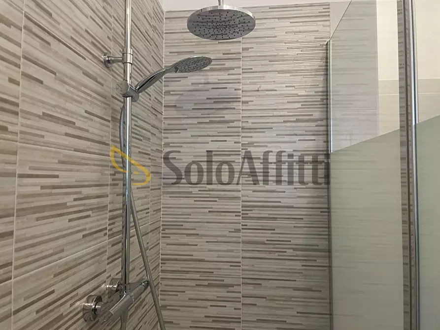 Immagine 16 di Trilocale in affitto  in Via Rosmini 4 a Busto Arsizio