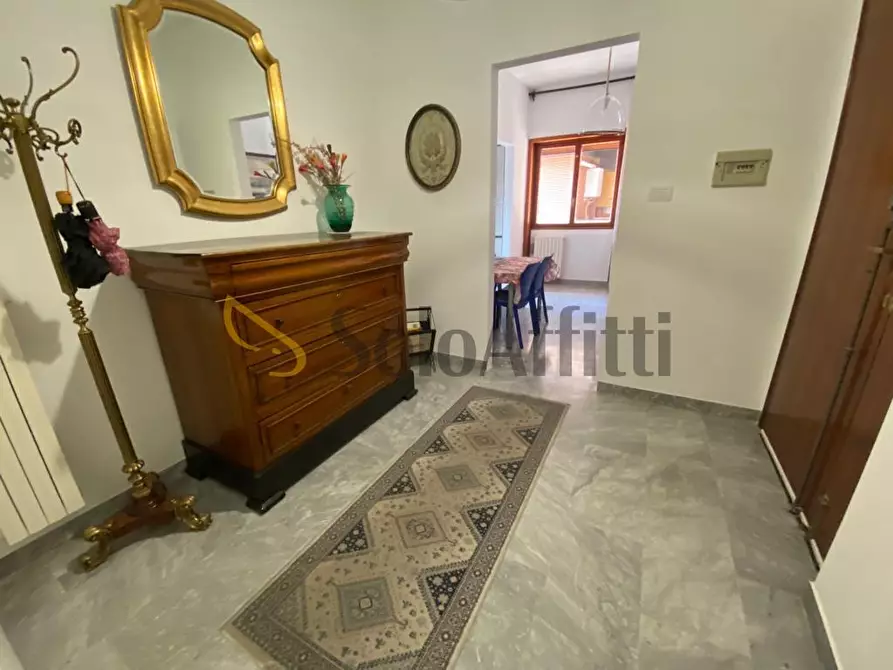 Immagine 5 di Stanza singola in affitto  in Via Ferrarecce 82 a Caserta