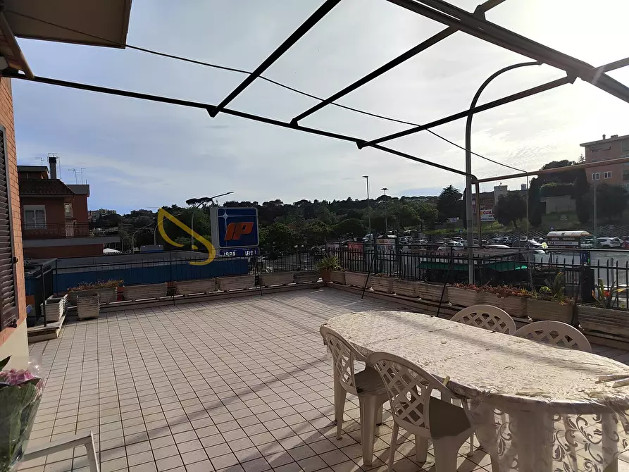 Immagine 18 di Trilocale in affitto  in Via della Pisana a Roma