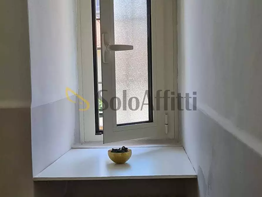 Immagine 24 di Bilocale in affitto  in Via Sostegno 18 a Torino
