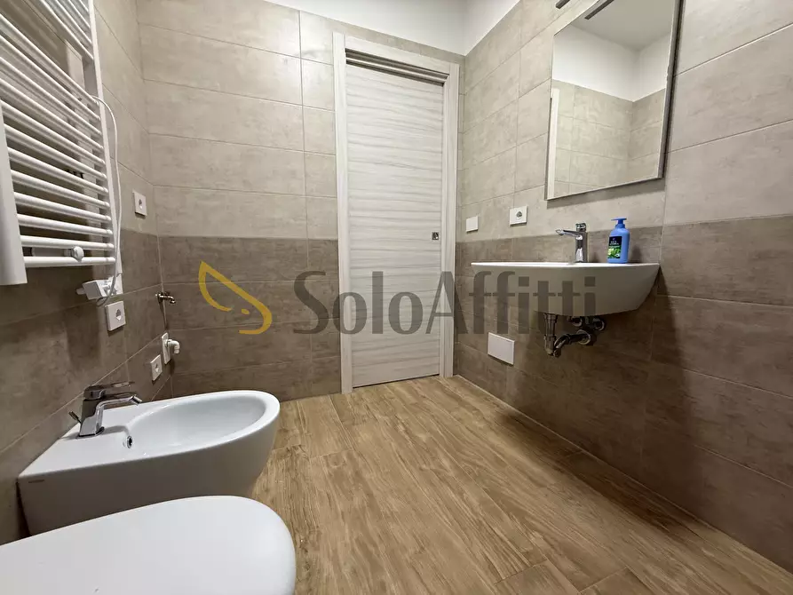 Immagine 8 di Quadrilocale in affitto  a Catanzaro